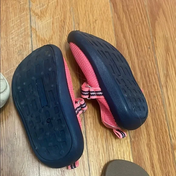 Toddler Summer Sandals and Water Shoe Collection Casual Sandals for Warm Weather - Picture 13 of 15